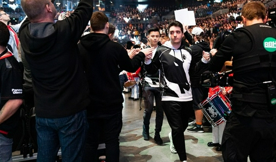 2025年冠军巡回赛埃夫里库库讷电子竞技赛事精彩回顾